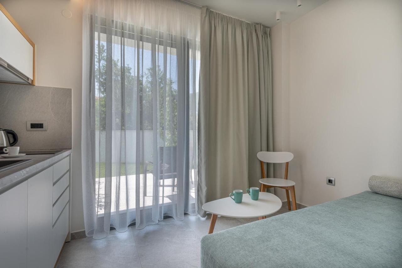 Mera Apartments Stavros  Luaran gambar